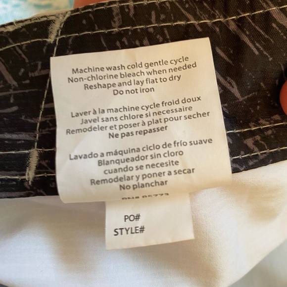 NEW O’Neill Hyperfreak Board shorts Men’s size 32 Modern Stretch Swimsuit Trunks - Picture 4 of 4